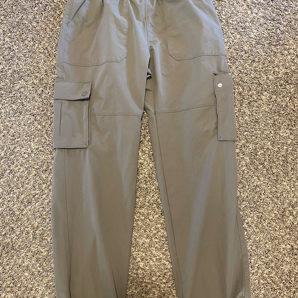 Kyodan Women's Gray Cargo Pants